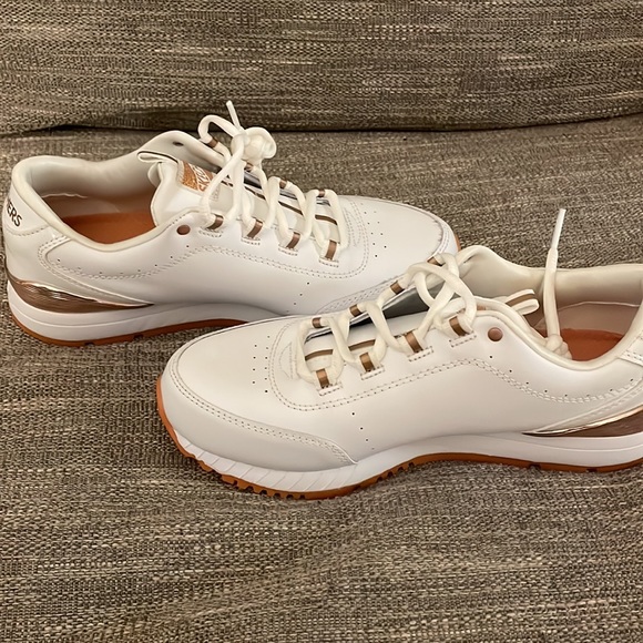 Skechers women’s sneaker - Picture 4 of 5